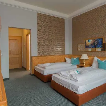 Ziegenkrug Schweriner Tor Hotel 3*