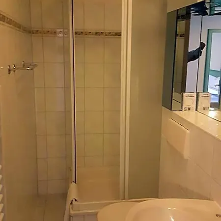 Ziegenkrug Schwerin 3*