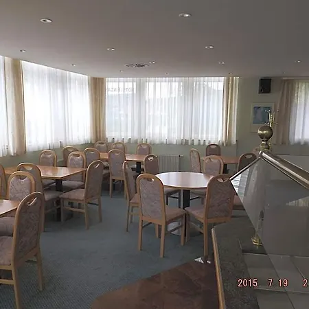 Hotel Ziegenkrug Schwerin 3*