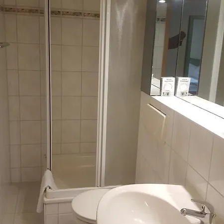 Hotel Ziegenkrug Schweriner Tor 3*