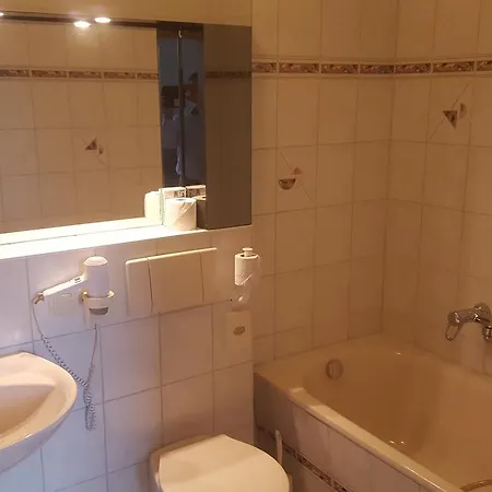 Ziegenkrug Schwerin 3* Pampow