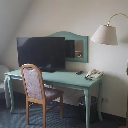 Hotel Ziegenkrug Schweriner Tor 3*