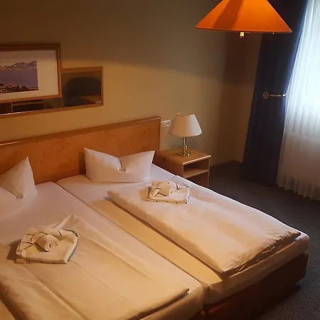 Ziegenkrug Schwerin 3*